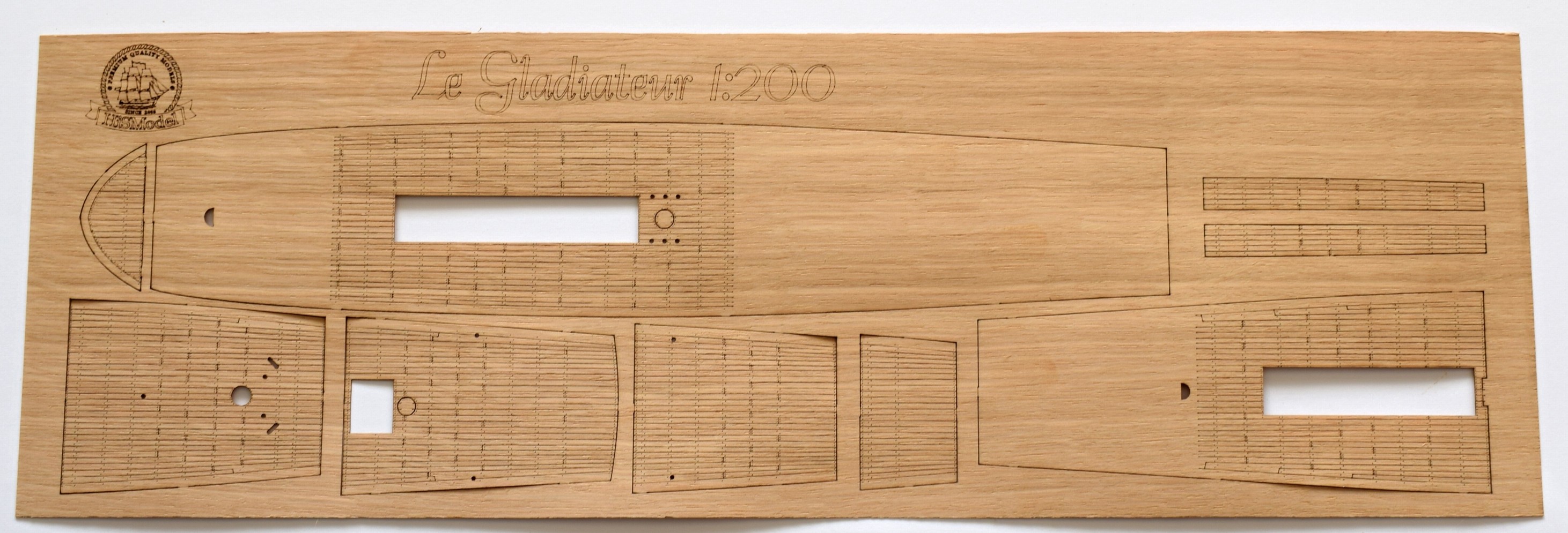 Gladiateur 1:200 - dubová dřevěná paluba