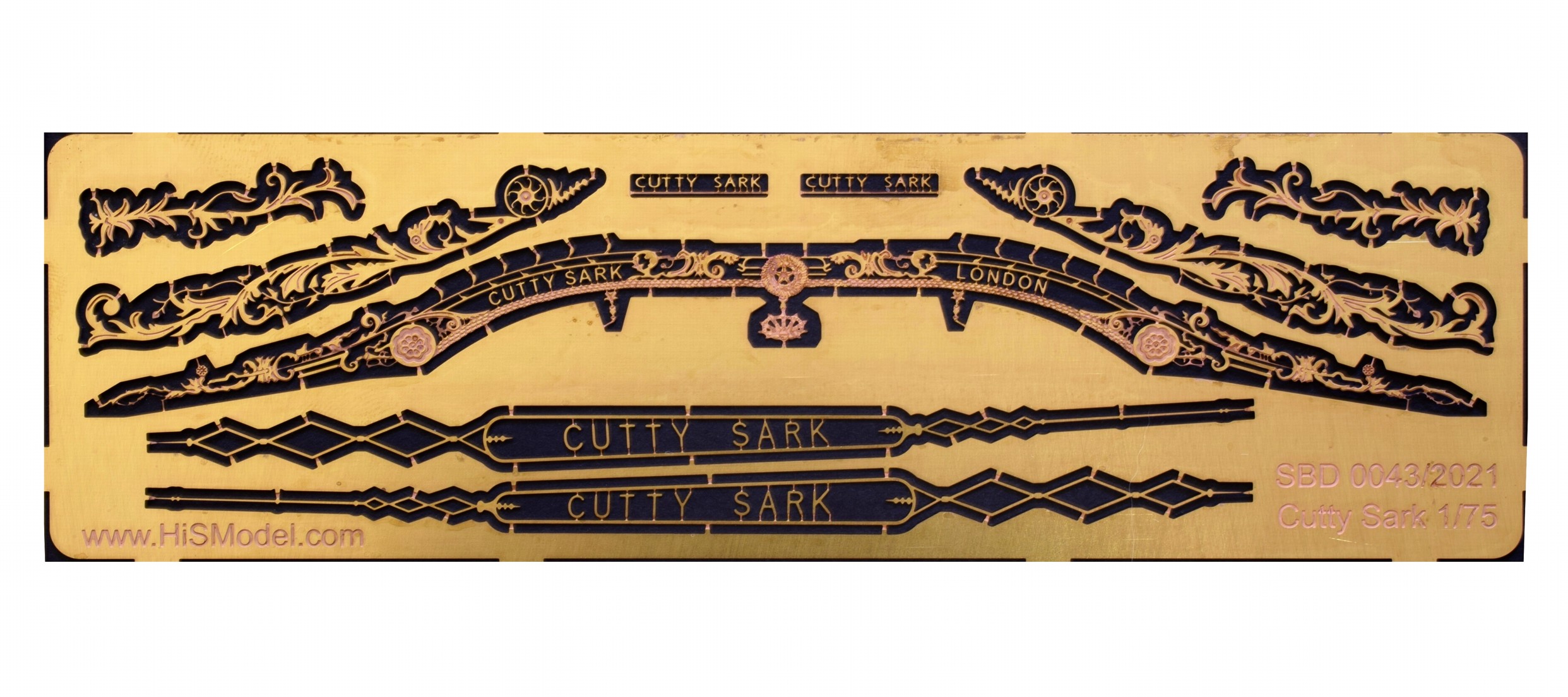 Cutty Sark 1:75 - ozdoby trupu, jméno lodi